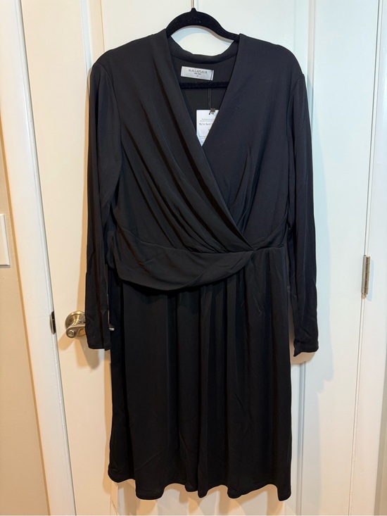 MM Lafleur Dresses & Skirts - MM Lafleur Morgan Black Wrap-Front Long Sleeve Dress